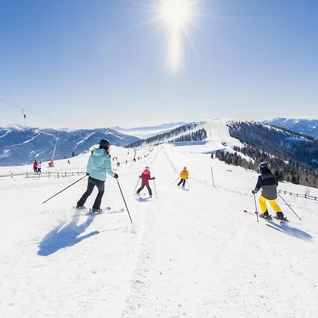 Trattlerhof Szálloda Bad Kleinkirchheim