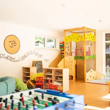 호텔 트라타호프