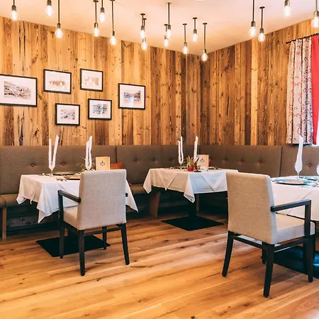 Szálloda Trattlerhof 4*