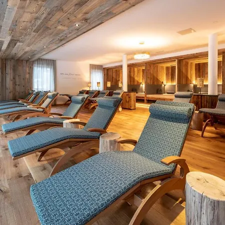 호텔 트라타호프