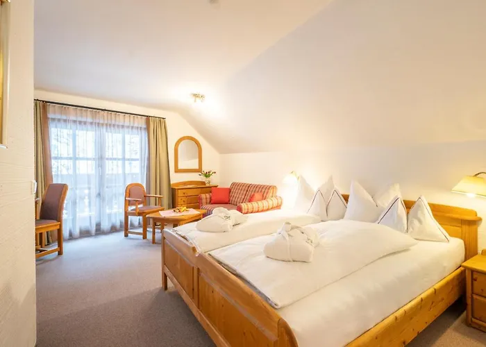 特拉勒霍夫酒店 巴德小基希海姆